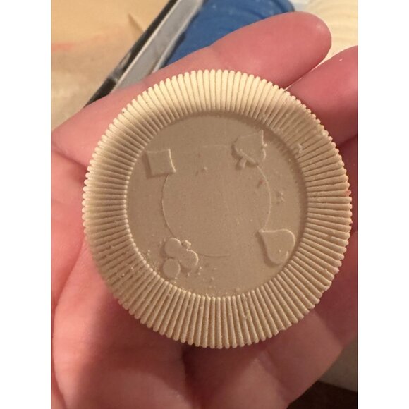 🎲 Vintage Poker Chip Soaps by Twinscents – Set of 45 in Original Box – Retro No - Picture 10 of 13